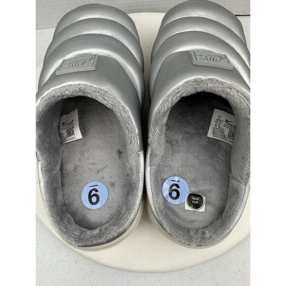 Nike Burrow SE Womens Size 9 Metallic Silver Slip On Slides Slipper Shoes NEW - Picture 6 of 9